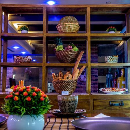 Flowery Holiday Suites Kuveyt Dış mekan fotoğraf