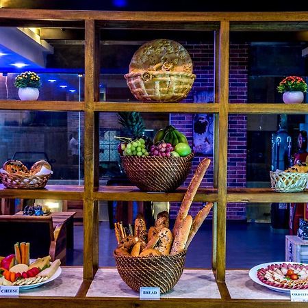 Flowery Holiday Suites Kuveyt Dış mekan fotoğraf