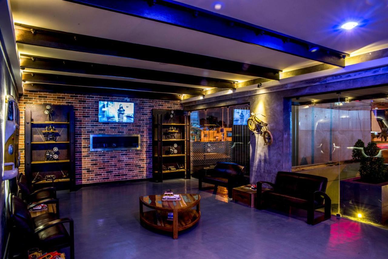 Flowery Holiday Suites Kuveyt Dış mekan fotoğraf