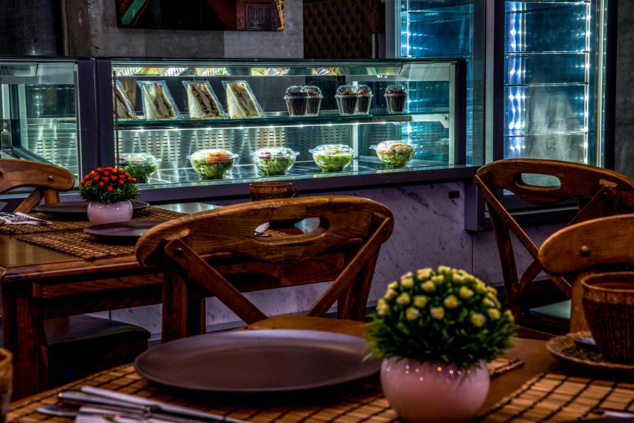 Flowery Holiday Suites Kuveyt Dış mekan fotoğraf